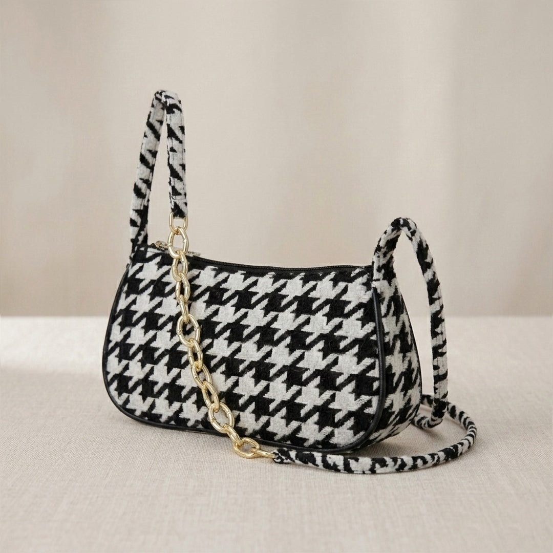 Black & White Houndsooth 003