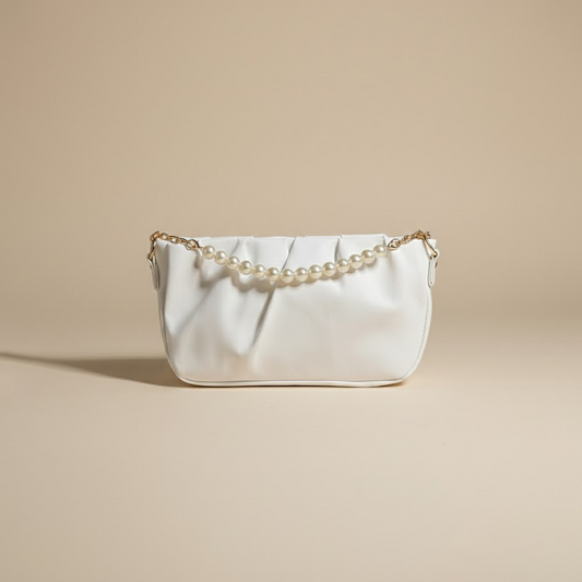Glamorous White Pearl-Chain Clutch 010